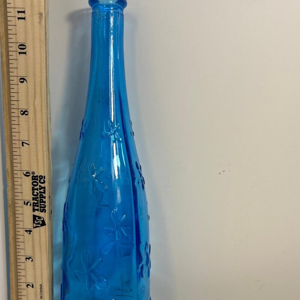 "Vintage Blue Glass Vase Flower Design Made in Poland Collectible Decorative - Picture 1 of 3